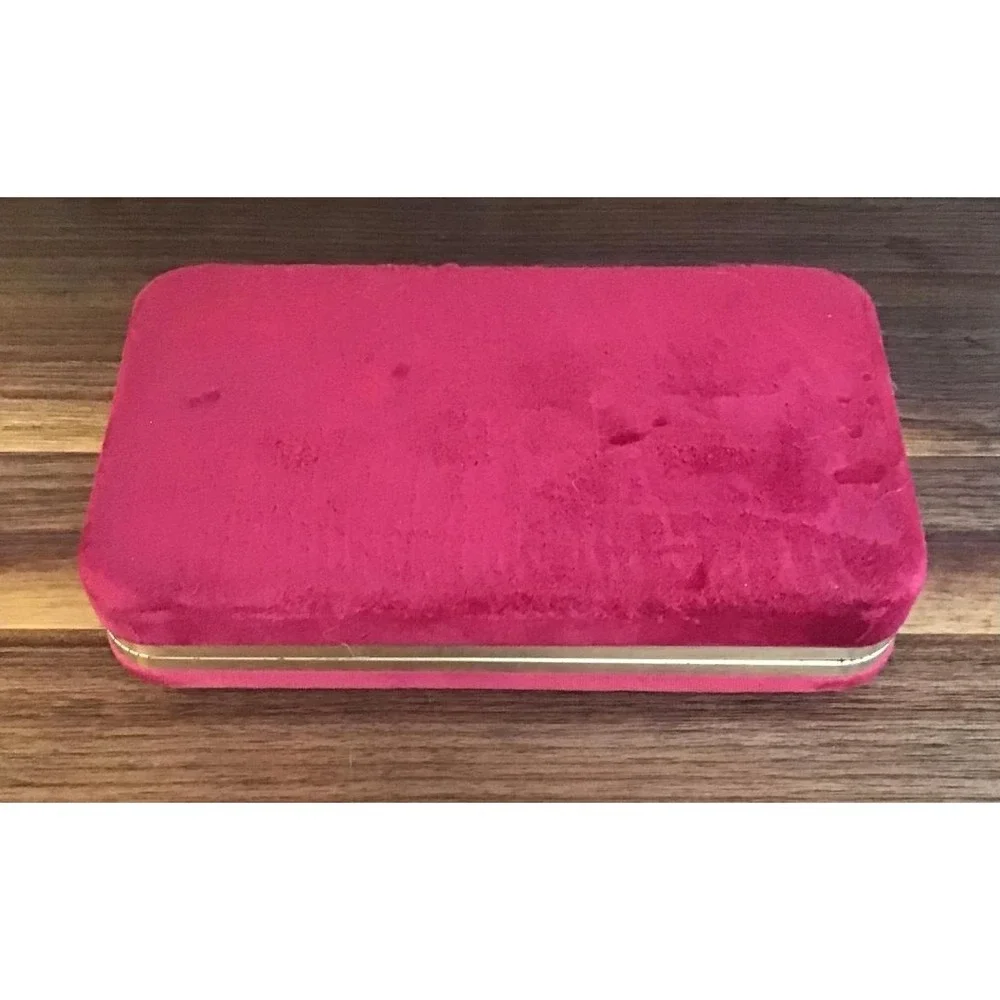 VTG Red Velvet Clamshell Jewelry Travel Case Gold Compact Mirror Retro 70's Box